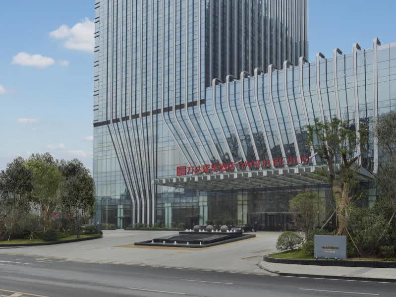 Wanda Realm Wuhan Exterior foto